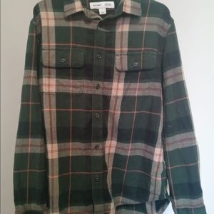 I am selling a long sleeve old navy shirt for men